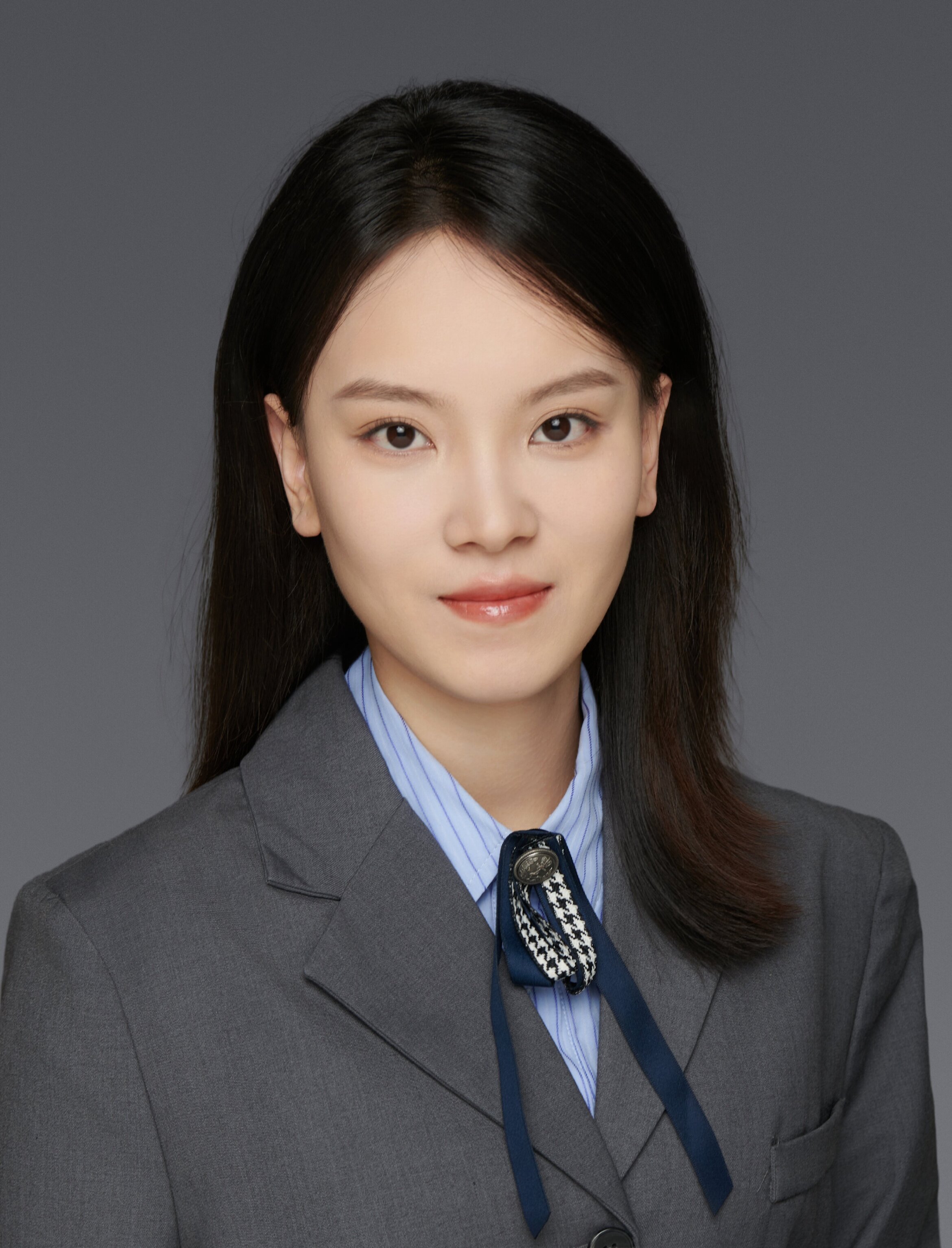 岳婷